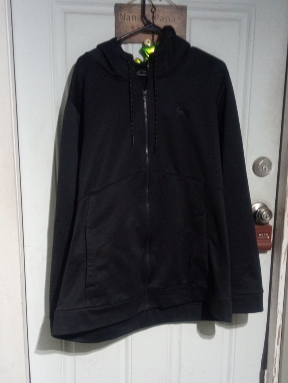 Men's 2XL Under Armor Black Full Zip Hoodie